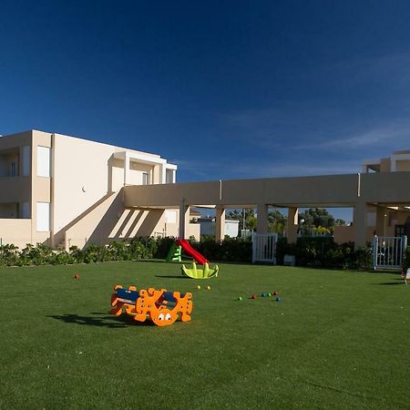 Residence Mar Mediterraneo Quartu Sant'Elena Bagian luar foto